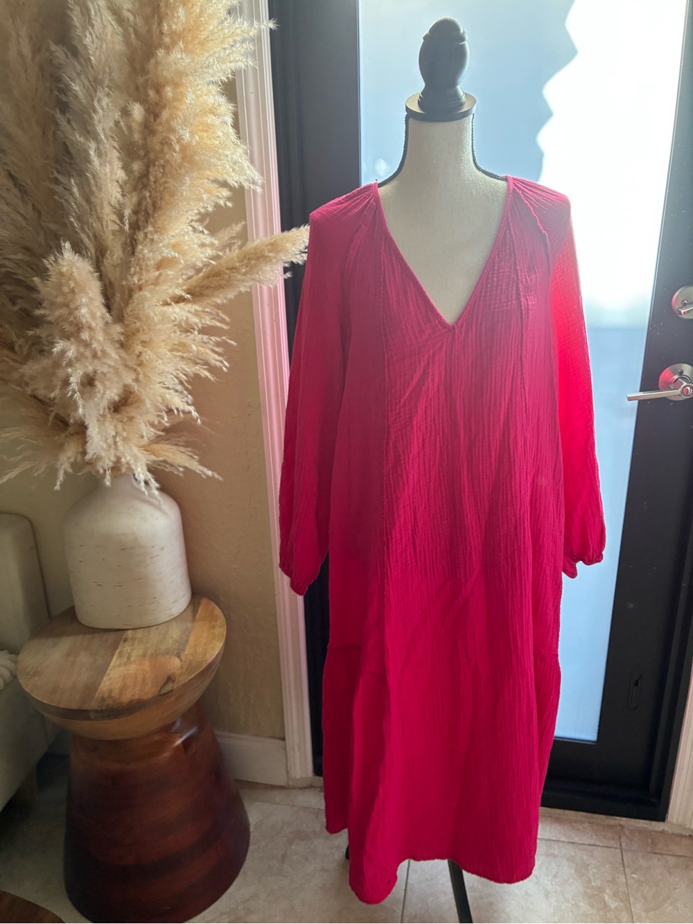 Universal Thread Women's Hot Pink V-Neck Swim Cover-Up